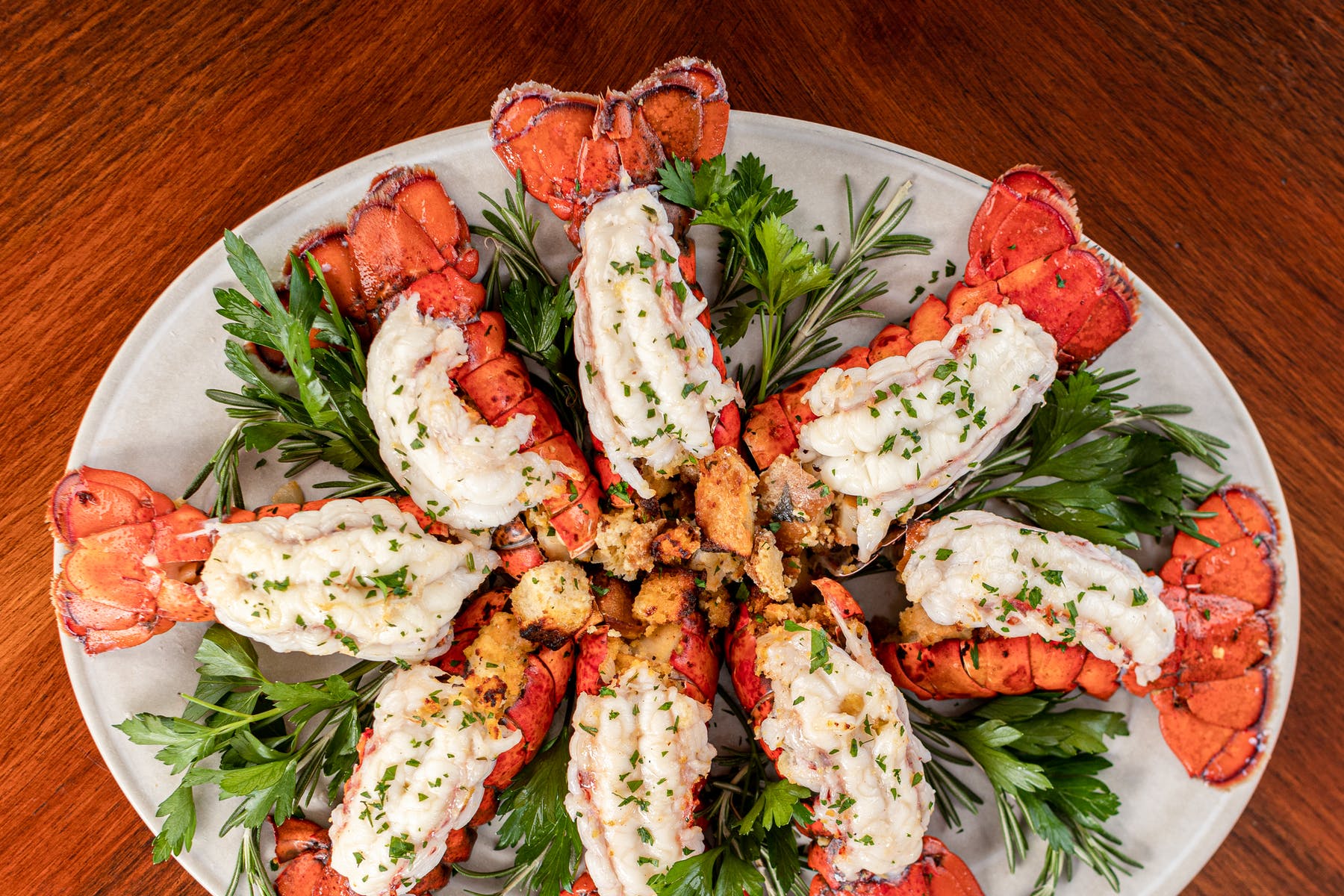 BROILED, STUFFED LOBSTER TAILS WITH SCALLOP STUFFING RECIPE