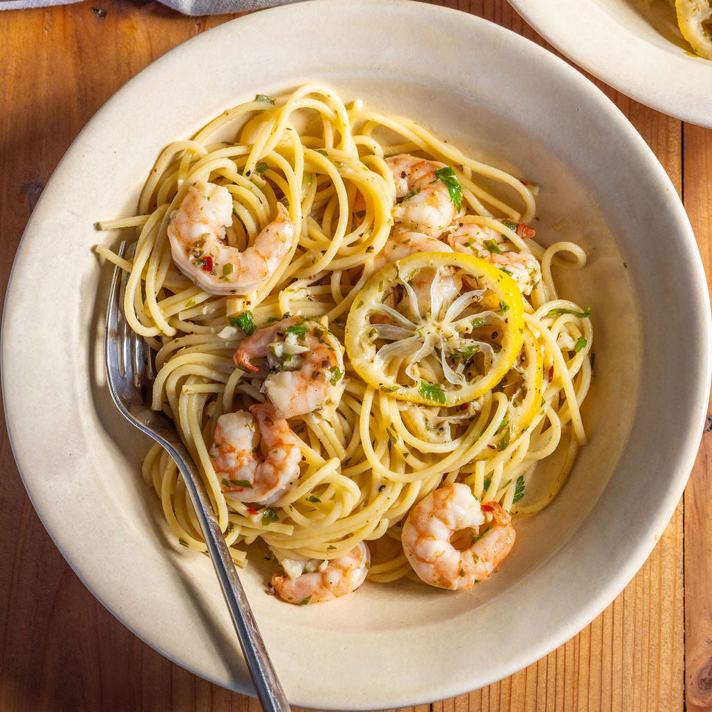 Load image into Gallery viewer, 12 oz Medium Raw Shrimp (51/60) - Serves 3
