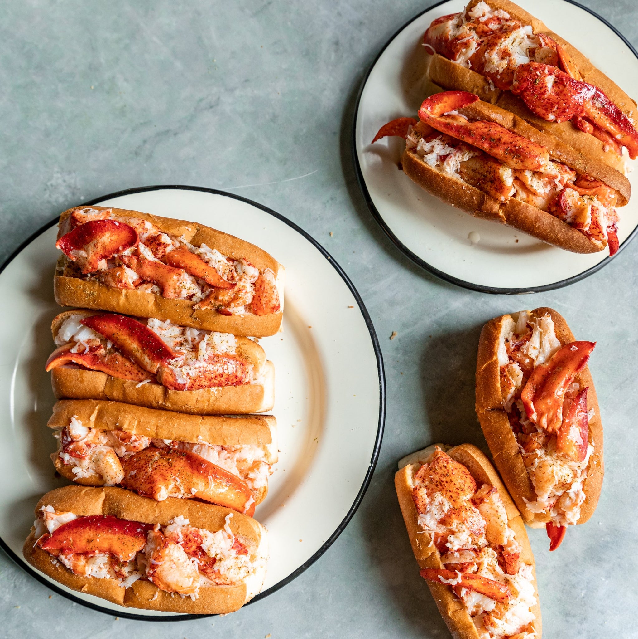 Load image into Gallery viewer, Lobster Roll Bundle - Serves 8
